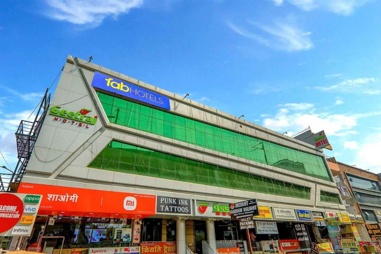 Hotel Townhouse Geetraj Near Shalimar Gateway Lucknow Exterior foto